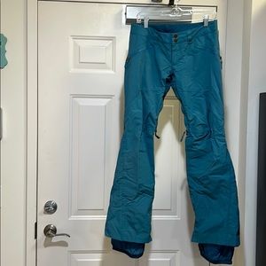 Women’s Burton snowpants